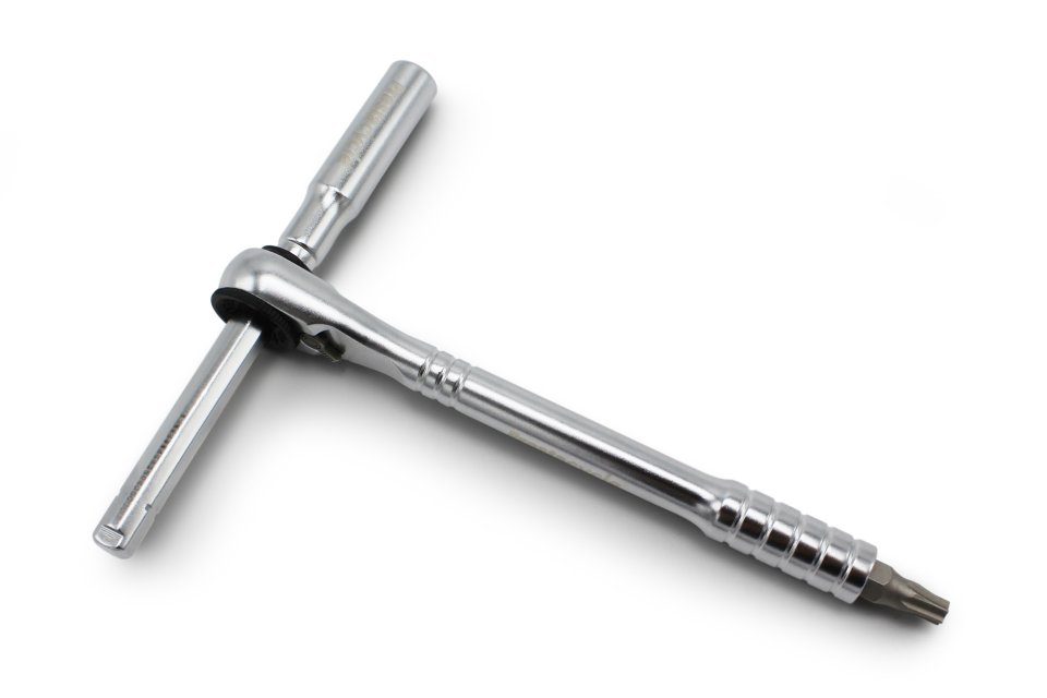 Prestacycle releases new torque ratchet tool set and THandle ratchet